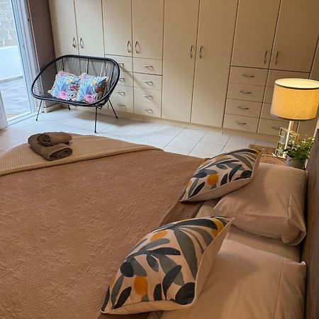 Thelfi Luxury Studio In Attica - Close To Varkiza Beach - Sea View Vári Kültér fotó