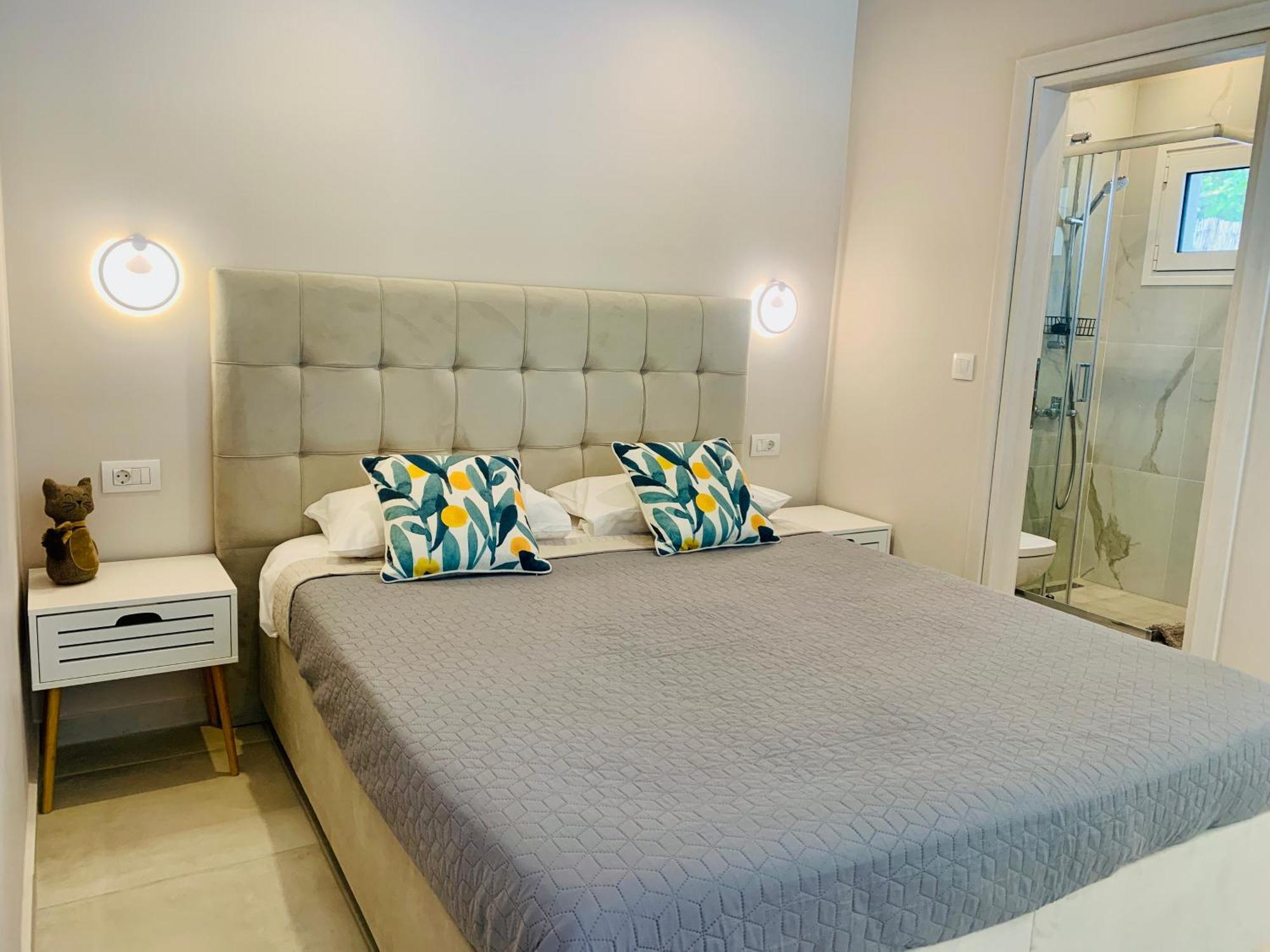 Thelfi Luxury Studio In Attica - Close To Varkiza Beach - Sea View Vári Kültér fotó