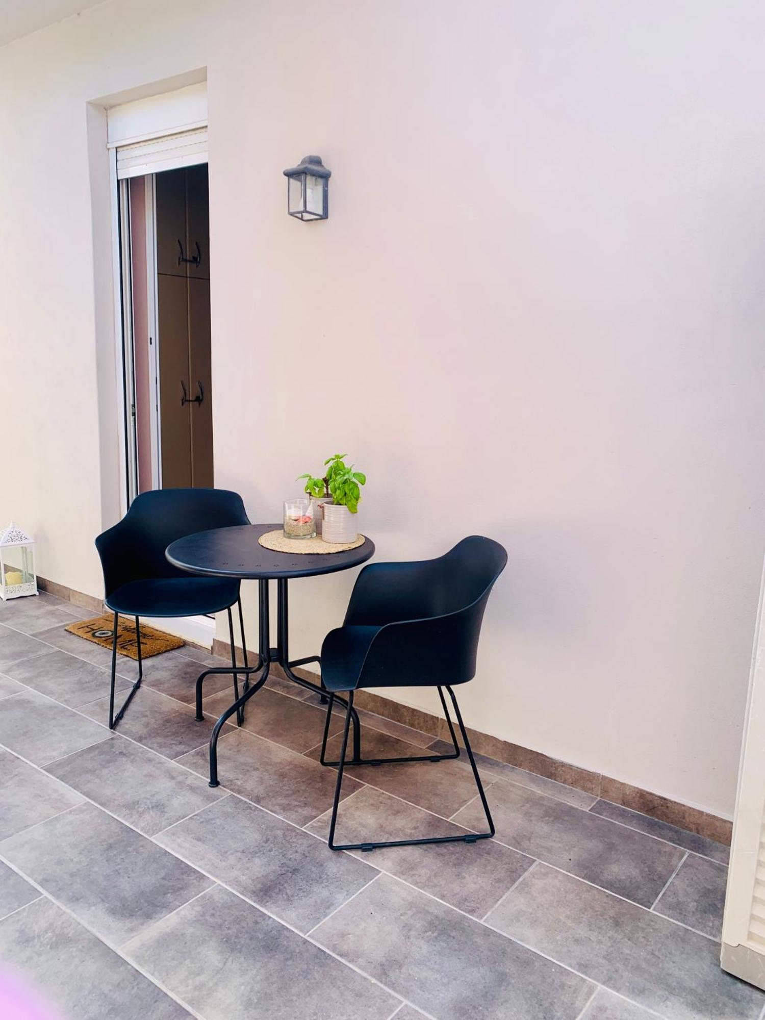 Thelfi Luxury Studio In Attica - Close To Varkiza Beach - Sea View Vári Kültér fotó