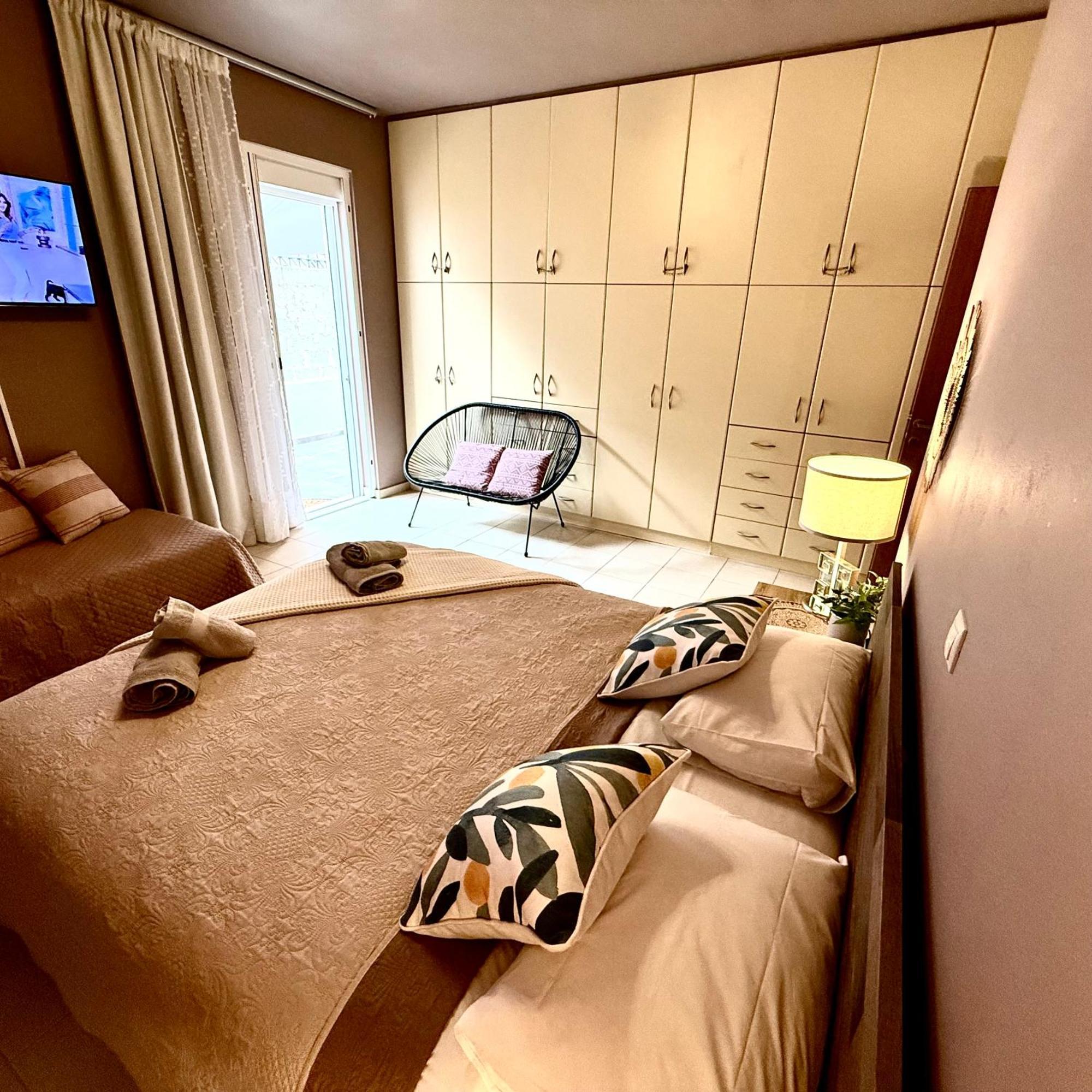 Thelfi Luxury Studio In Attica - Close To Varkiza Beach - Sea View Vári Kültér fotó